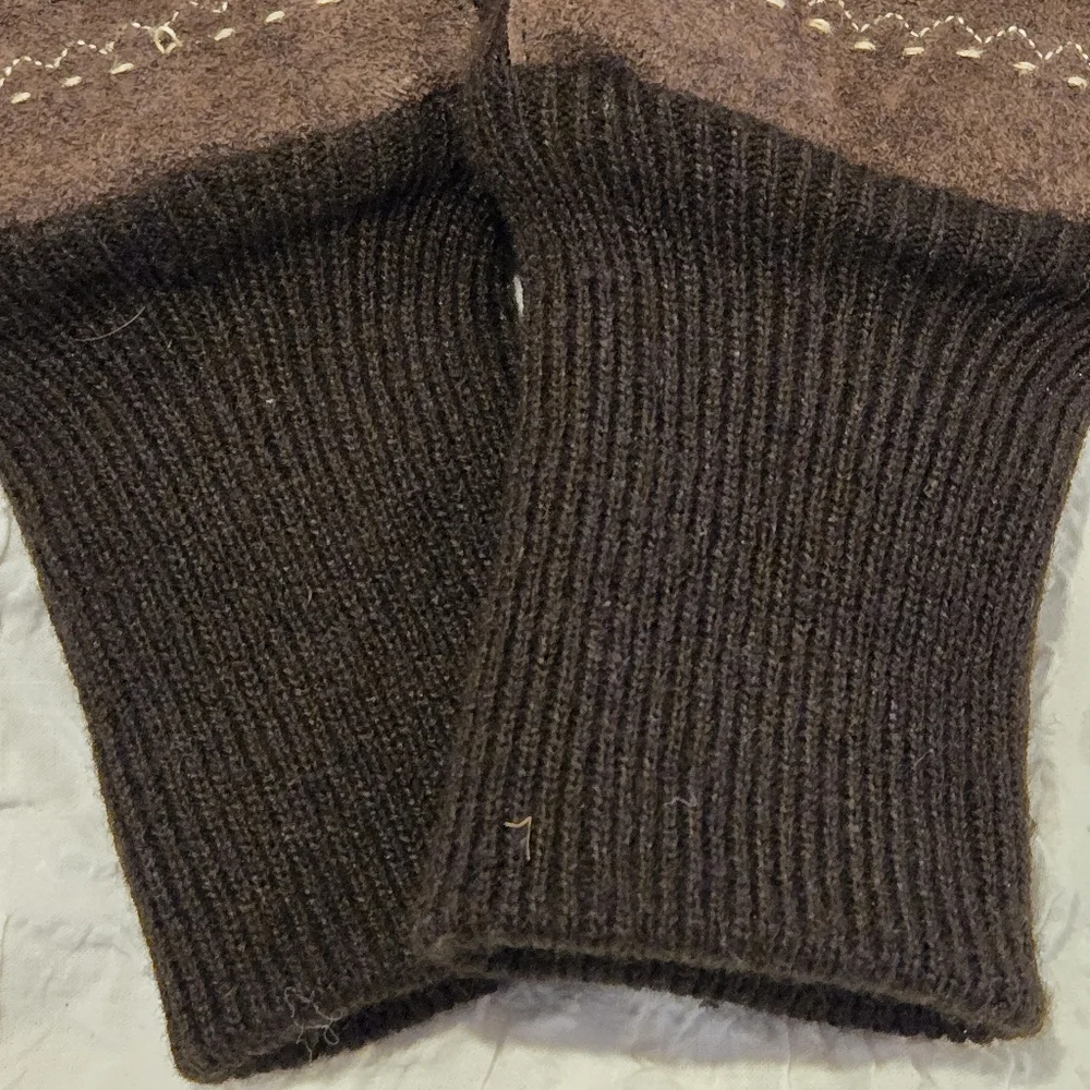 🧤 Vintage Women’s Dress Gloves – Suede Cowhide Shell, Size L